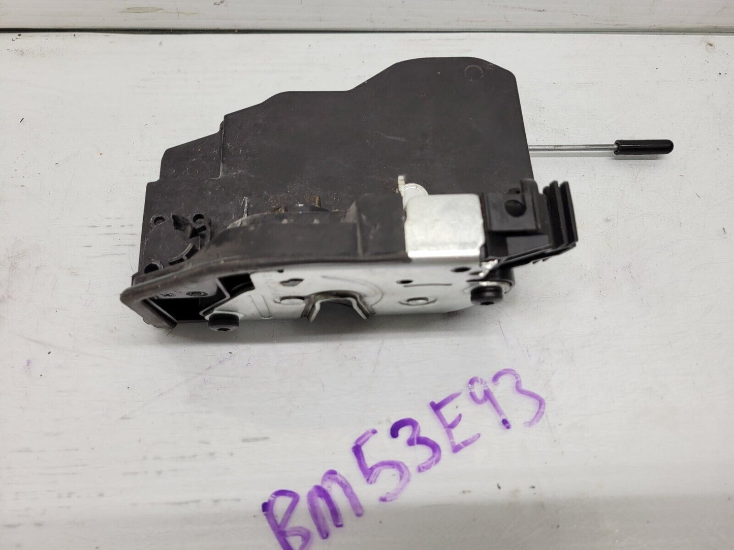 2007-2013 BMW 328I 335I Right Front Door Lock Actuator Oem