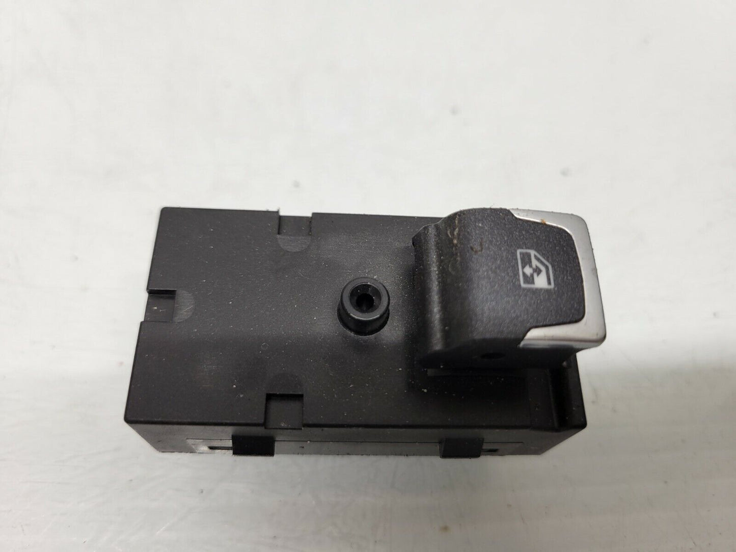 2014-2016 Cadillac Srx Right Rear Window Switch Oem