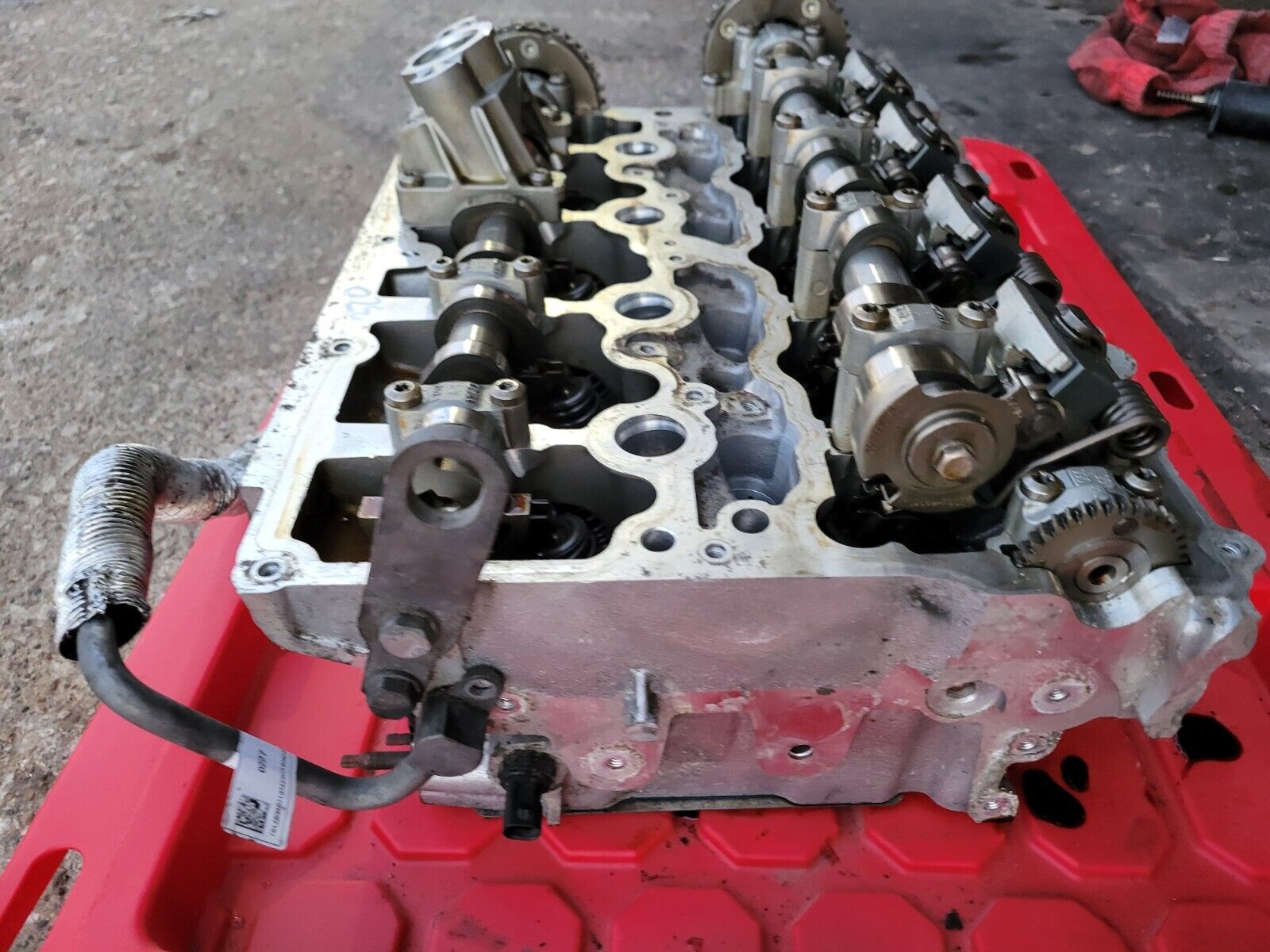 2016-2018 BMW 320I 330I 2.0L Engine Cylinder Head Oem