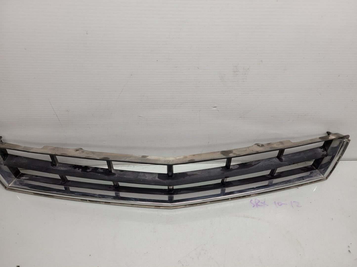 2010-2012 Cadillac Srx Front Center Lower Grille Oem