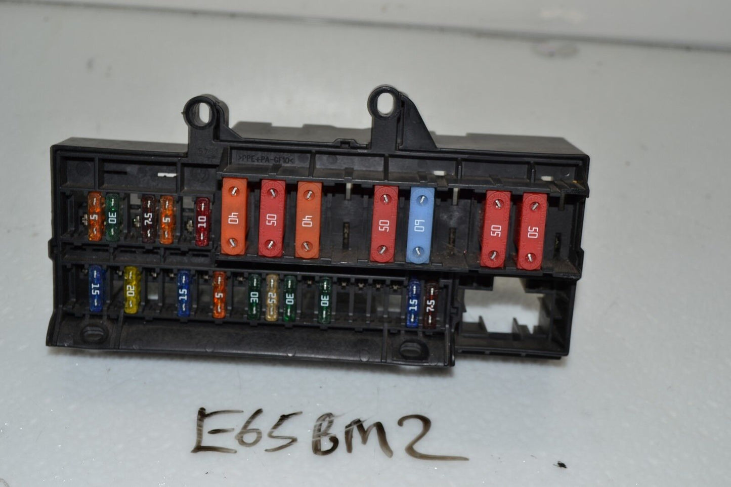 2006-2008 BMW 750Li 750I Power Distribution Trunk Fuse Relay Box 6900582