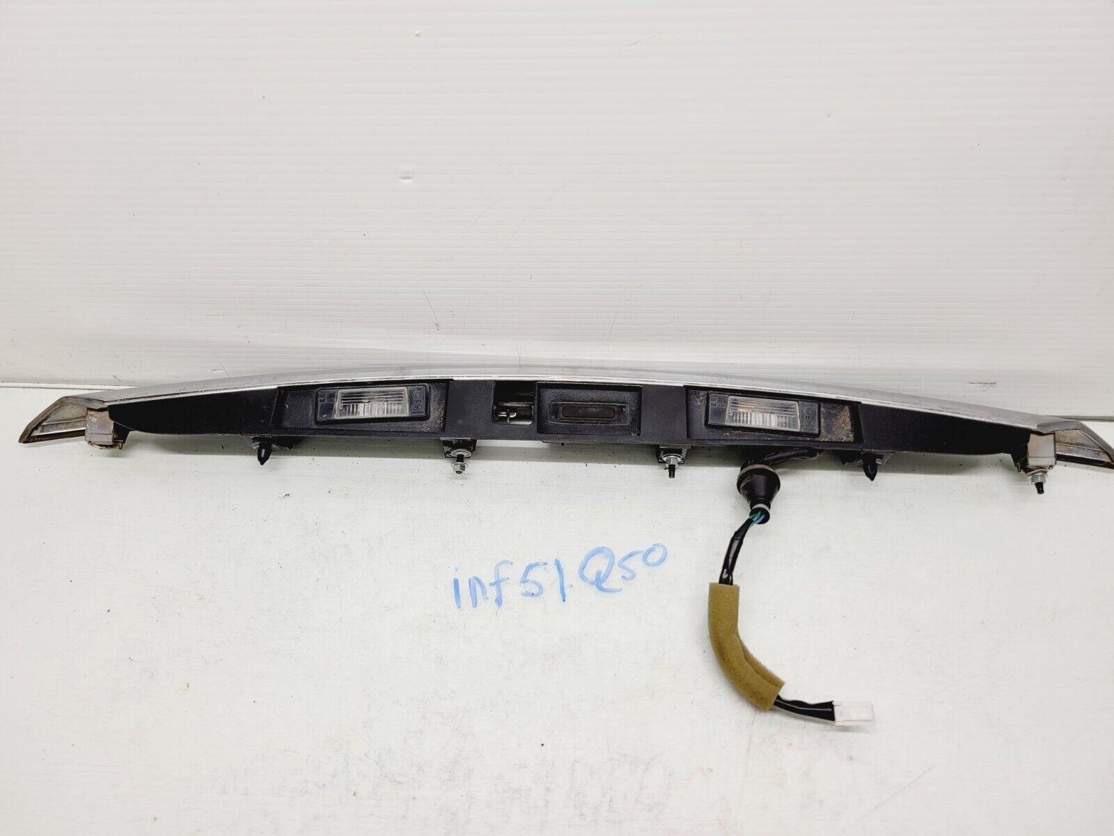 2014-2017 Infiniti Q50 Trunk Chrome Garnish Trim Molding Panel Oem