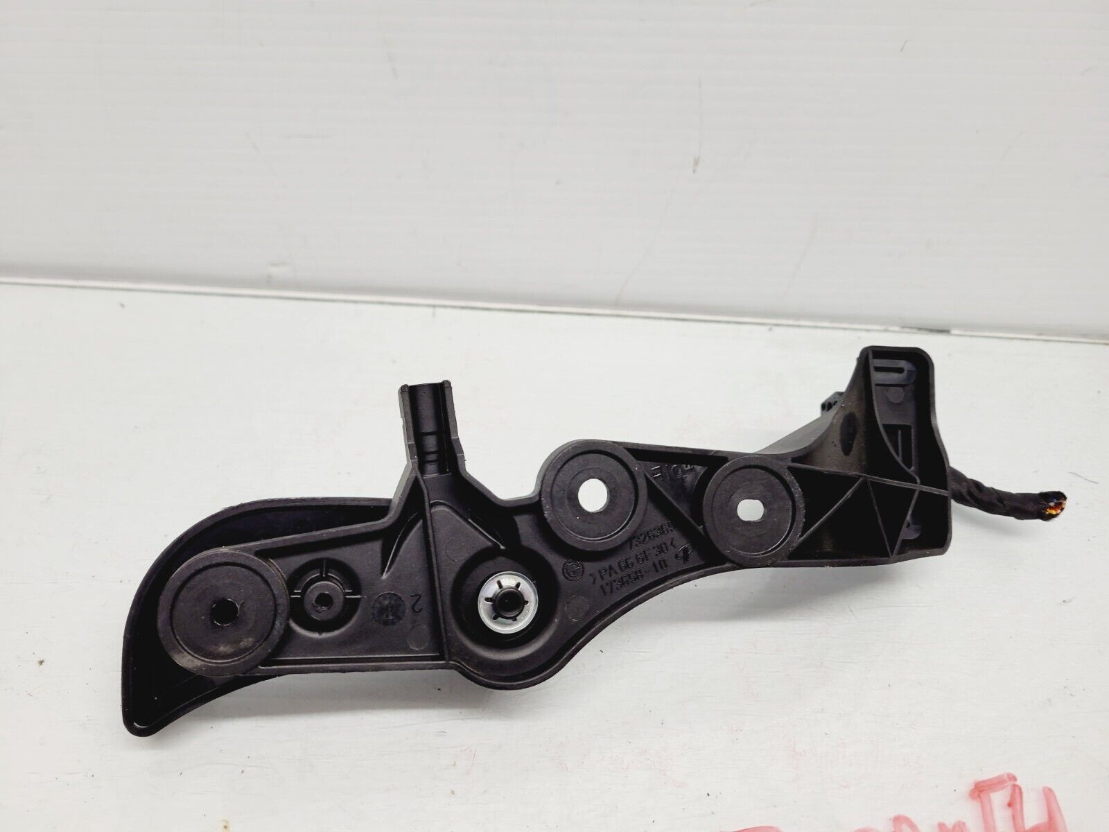 2016-2018 BMW 320I 330I 340I Hood Release Handle Lever Bracket Oem