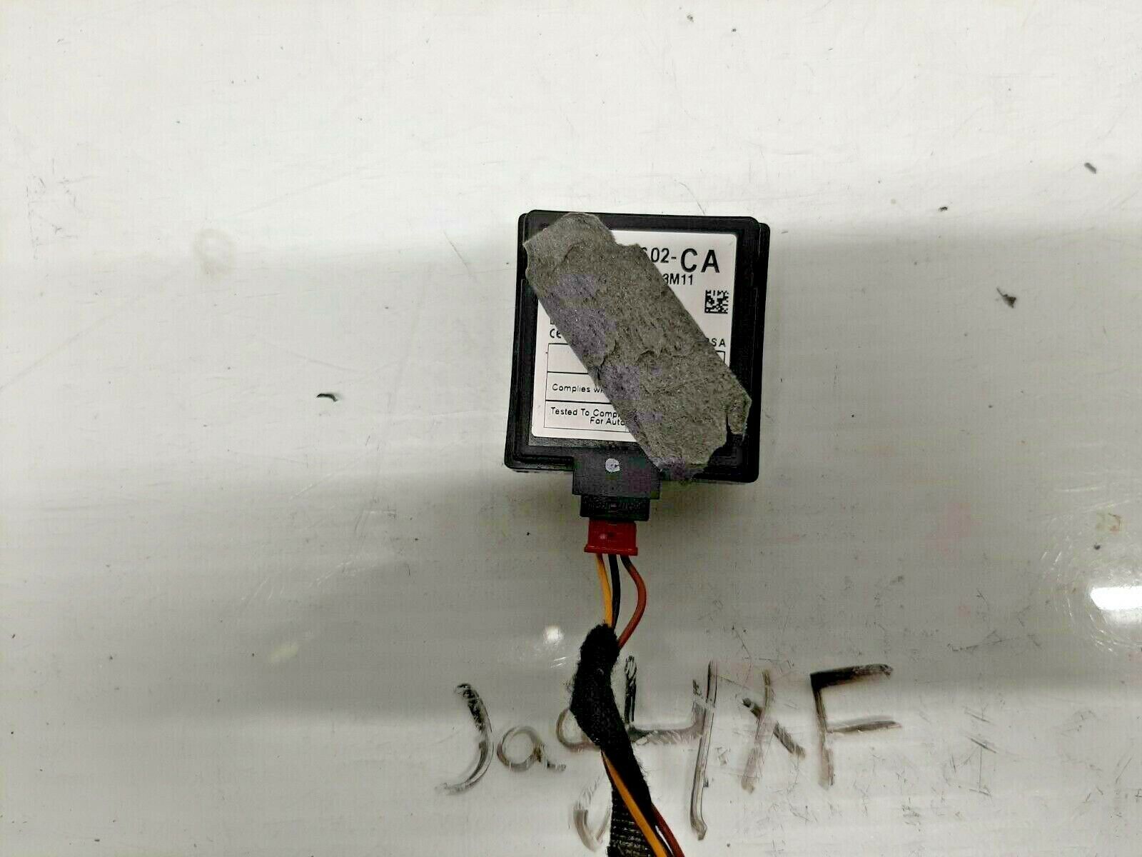 2013-2015 Jaguar Xf Sensor Control Module Computer Oem