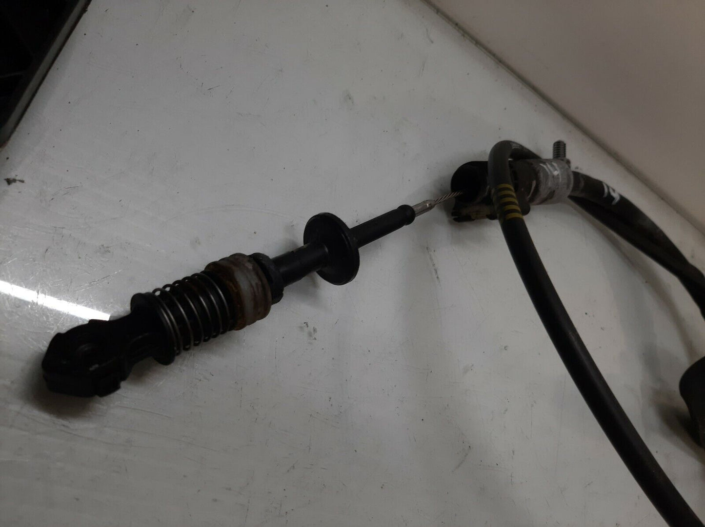 2013-2016 Cadillac Srx Shifter Cable Fwd