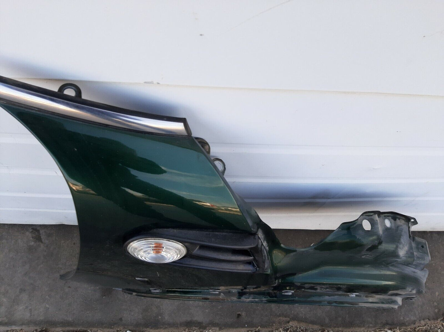 2007-2012 Mini Cooper Right Passenger Side Fender Green Oem