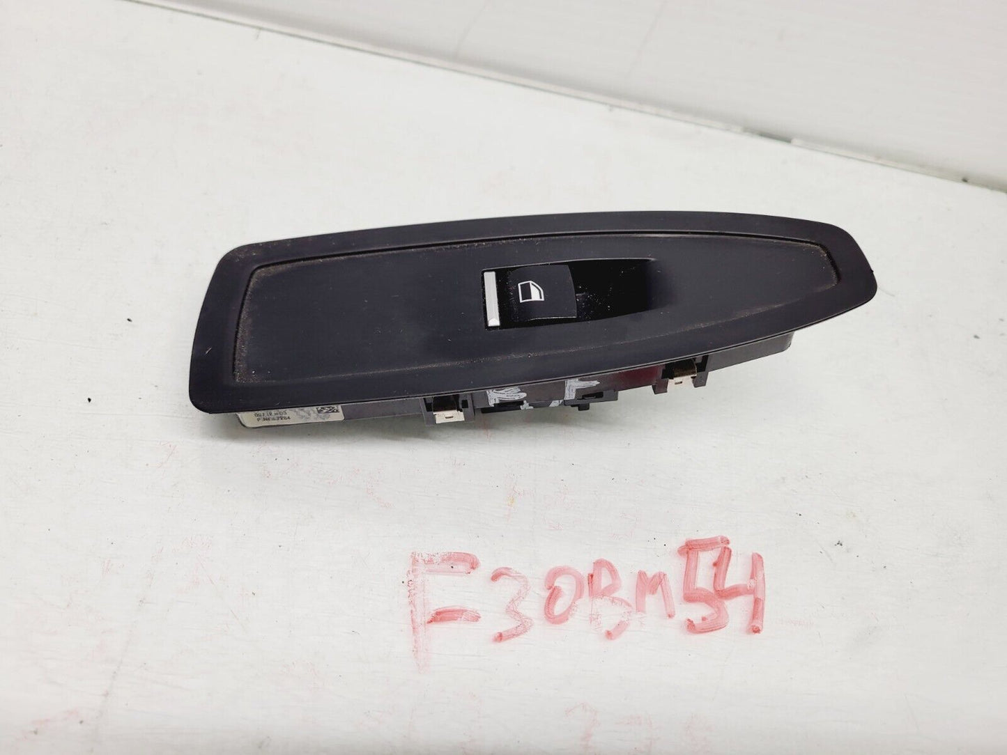 2016-2018 BMW 320I 330I 340I Right Front Passenger Window Switch Oem