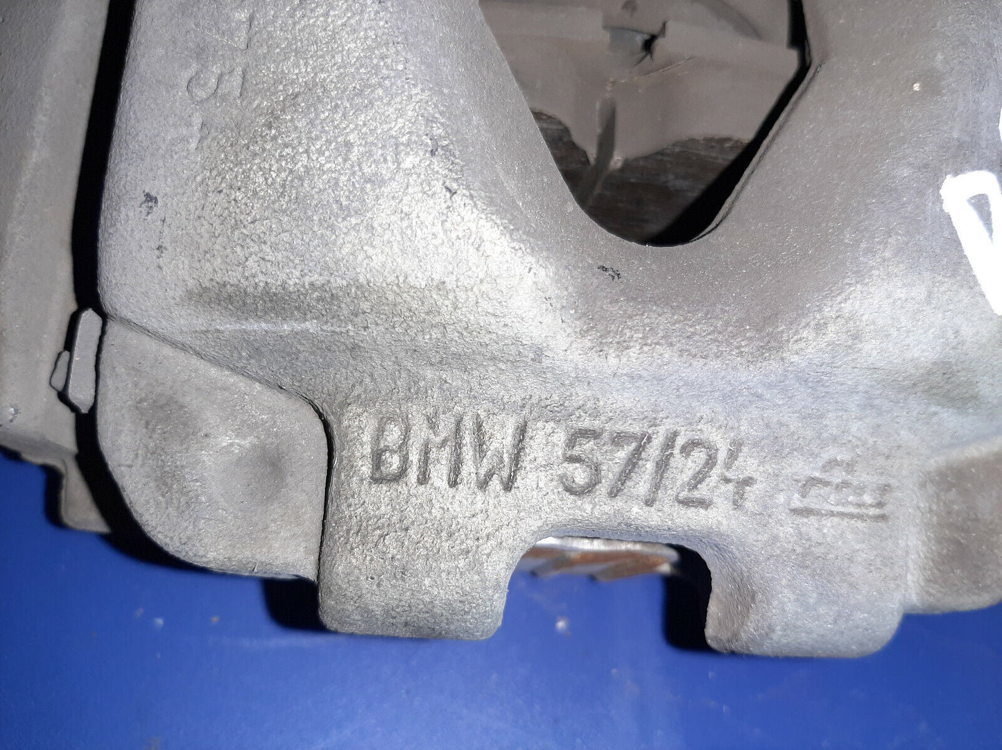 2011-2013 BMW 328I Coupe Front Right & Left Brake Calipers Oem