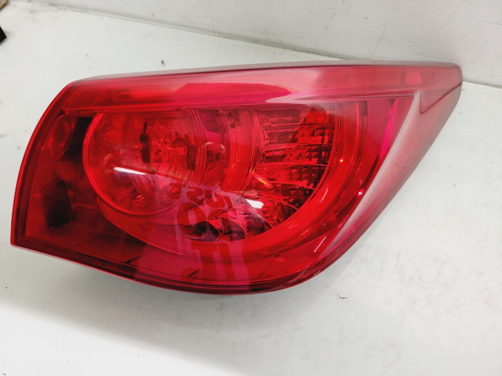 2014-2017 Infiniti Q50 Passenger Tail Light  Oem