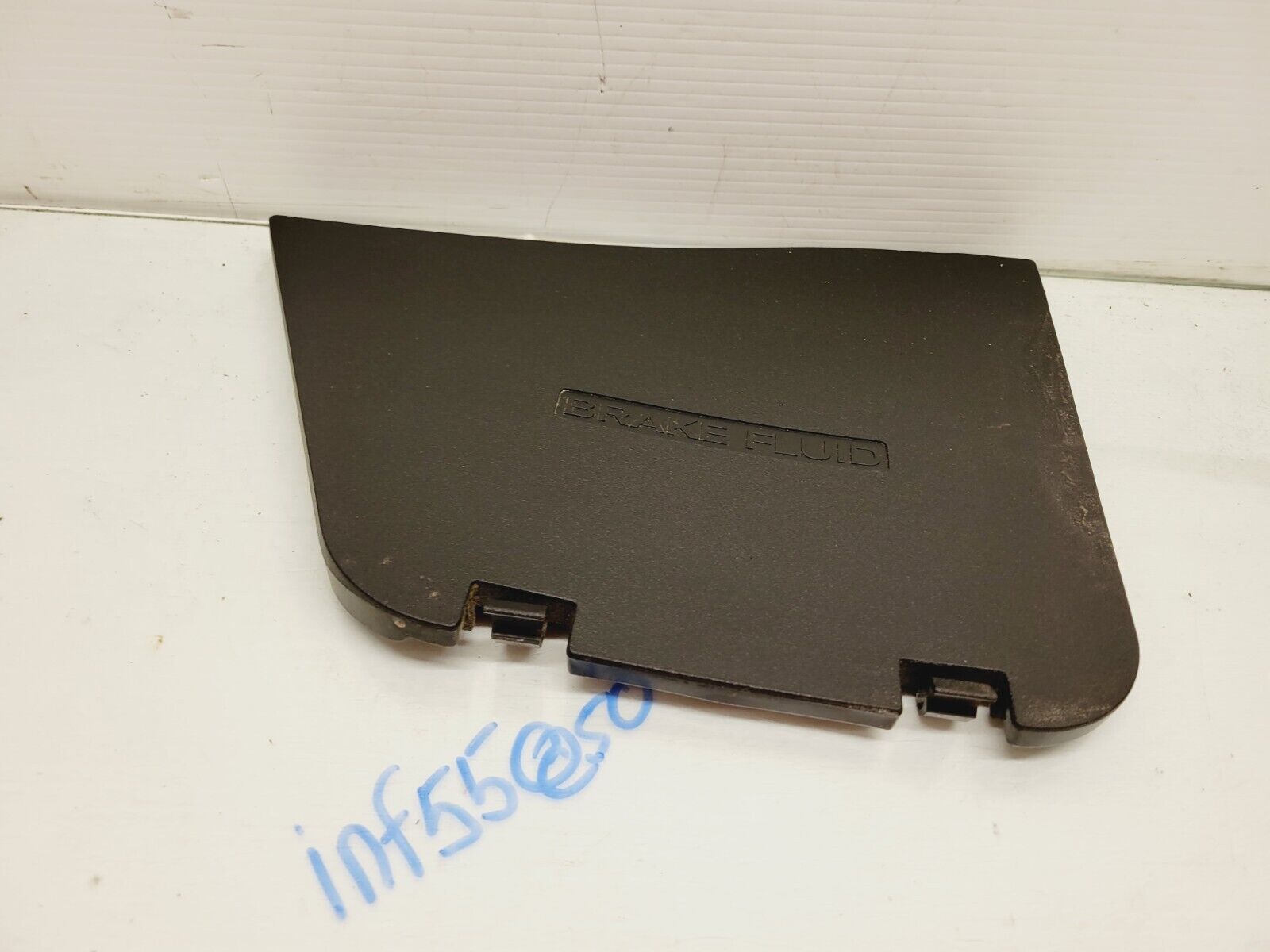 2014-2017 Infiniti Q50 Brake Fluid Cover Lid Trim Oem