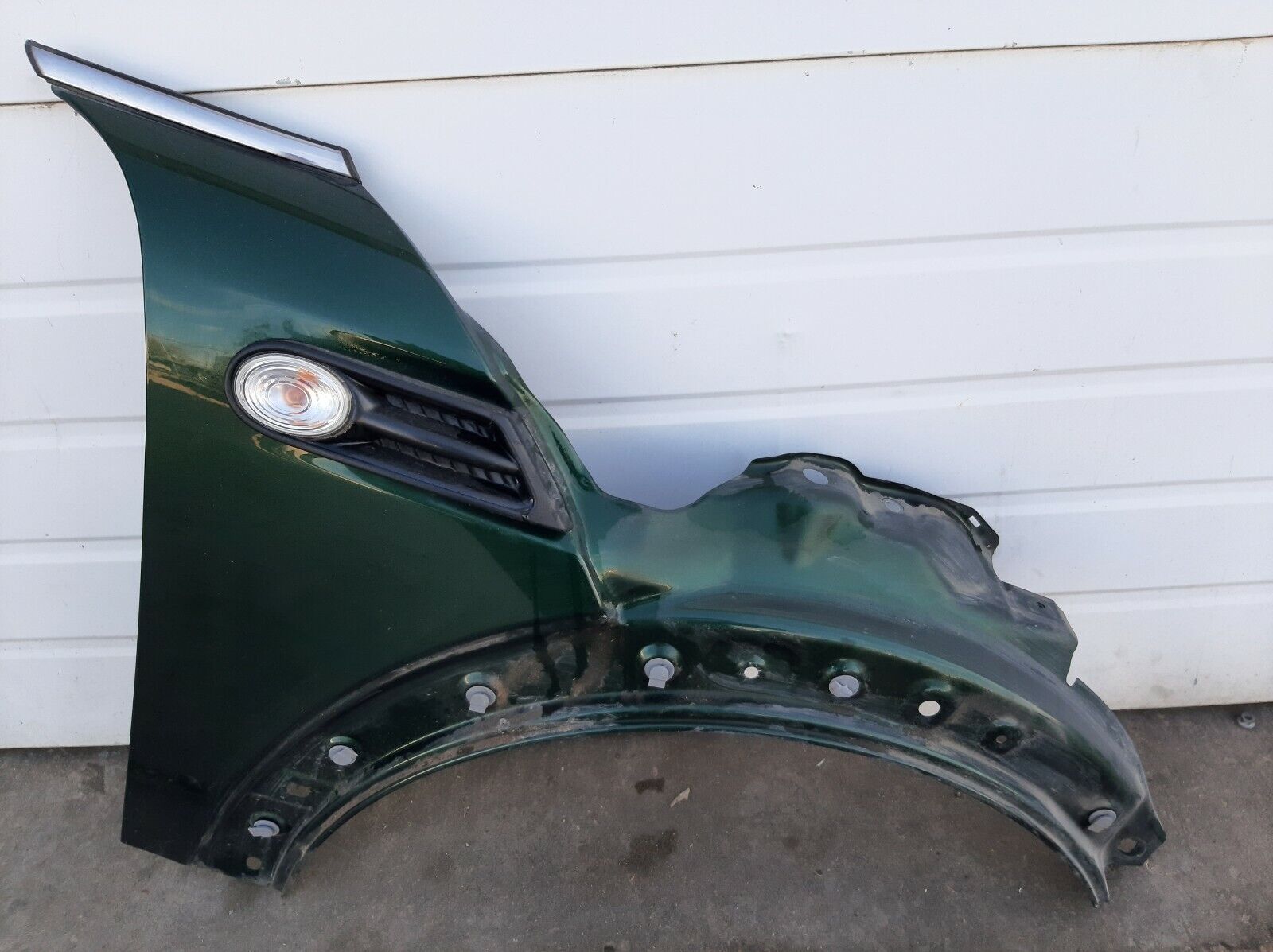 2007-2012 Mini Cooper Right Passenger Side Fender Green Oem