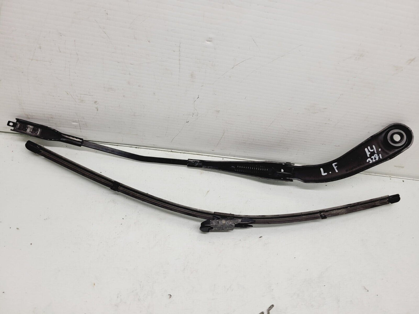 2012-2016 BMW 328I 335I F30 Left Front Windshield Wiper Arm Oem