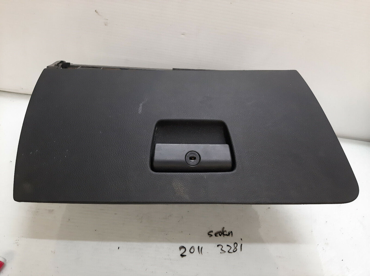 2009-2011 BMW 330Xi 328Xi Xdrive Right Front Passenger Glove Box Black Oem