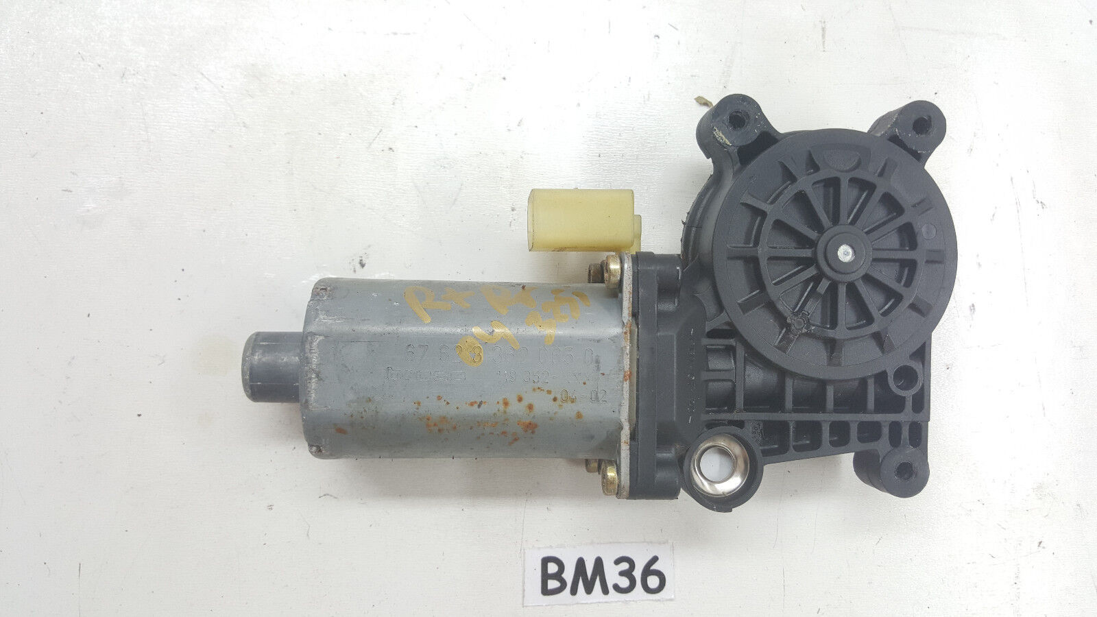 BMW 325I 330I Arrière Droit Fenêtre Régulateur Motor 8362065 BROSE E46 2001-2005