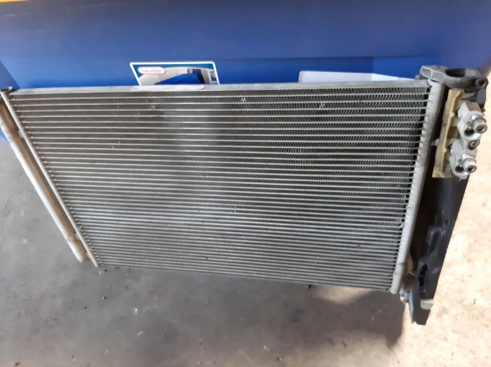 2009-2011 BMW 328Xi Xdrive Ac Condenser Oem