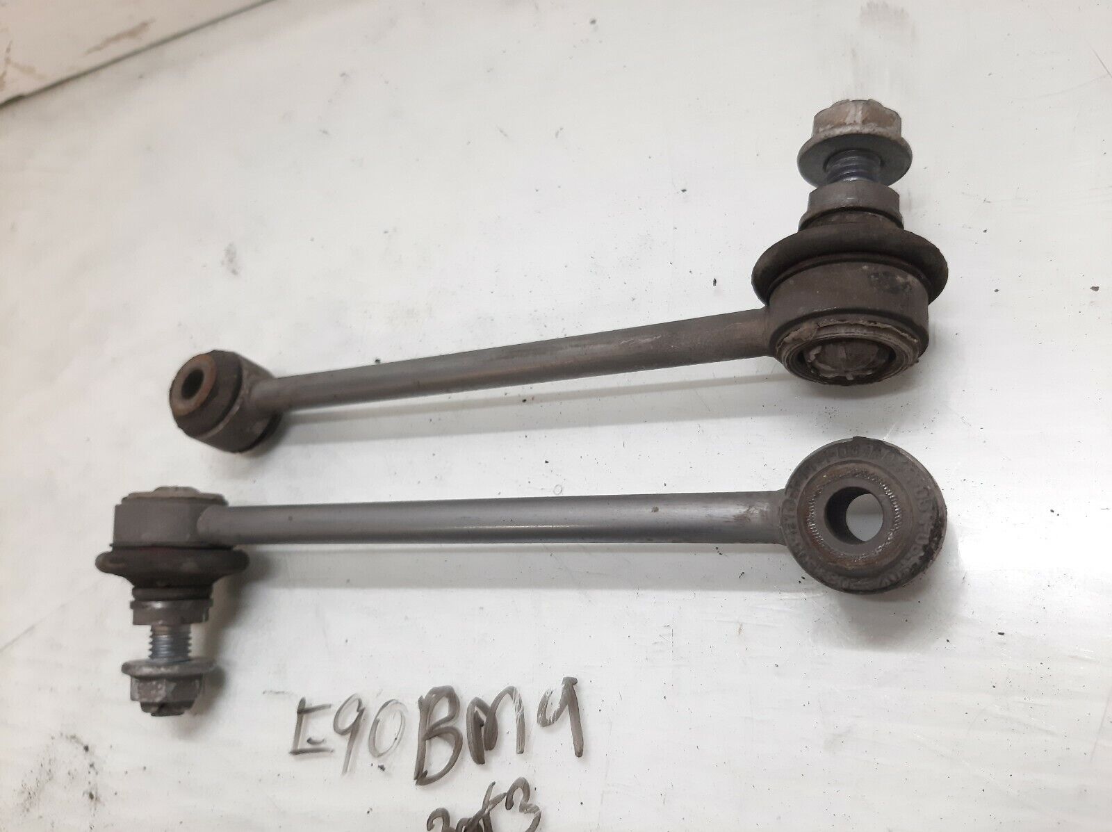 2009-2011 BMW 328I 335I Rear Suspension Links Oem