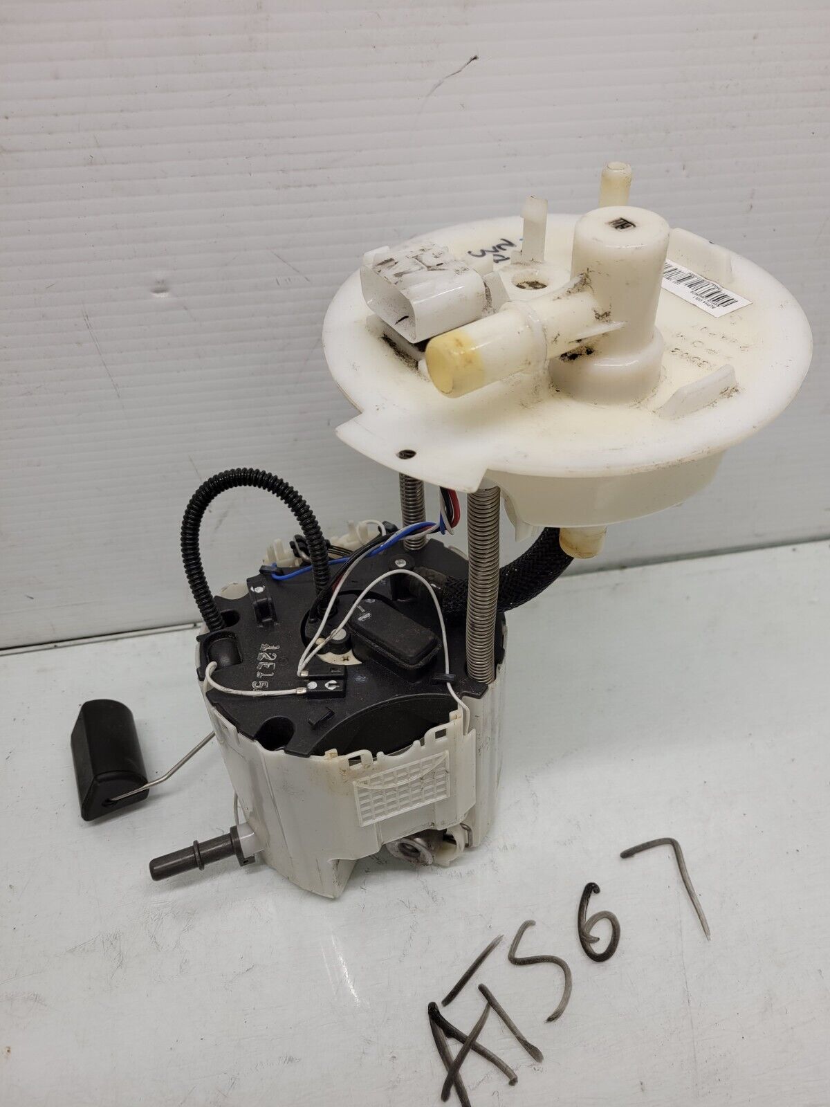 2013-2014 Cadillac Ats Fuel Pump 13503474