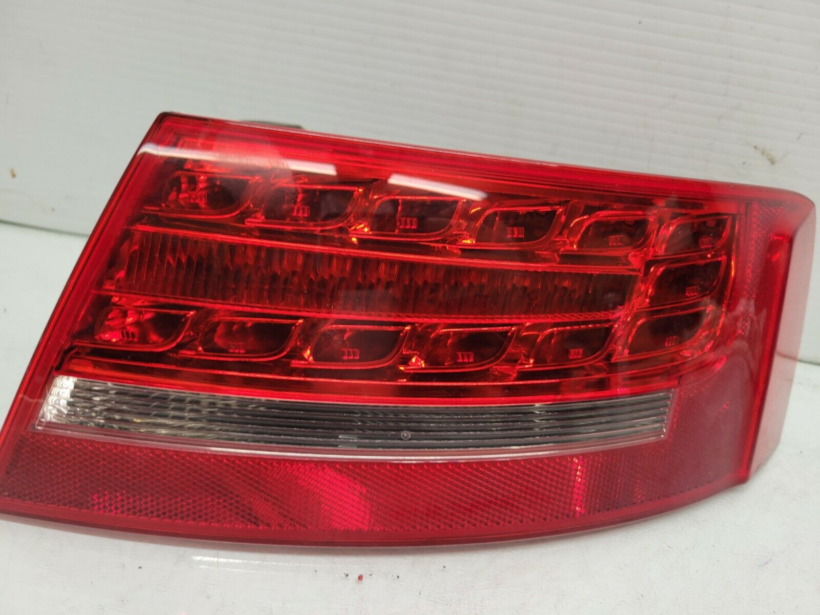 2008-2012 Audi S5 Coupe Right Side Outer Tail Light Oem