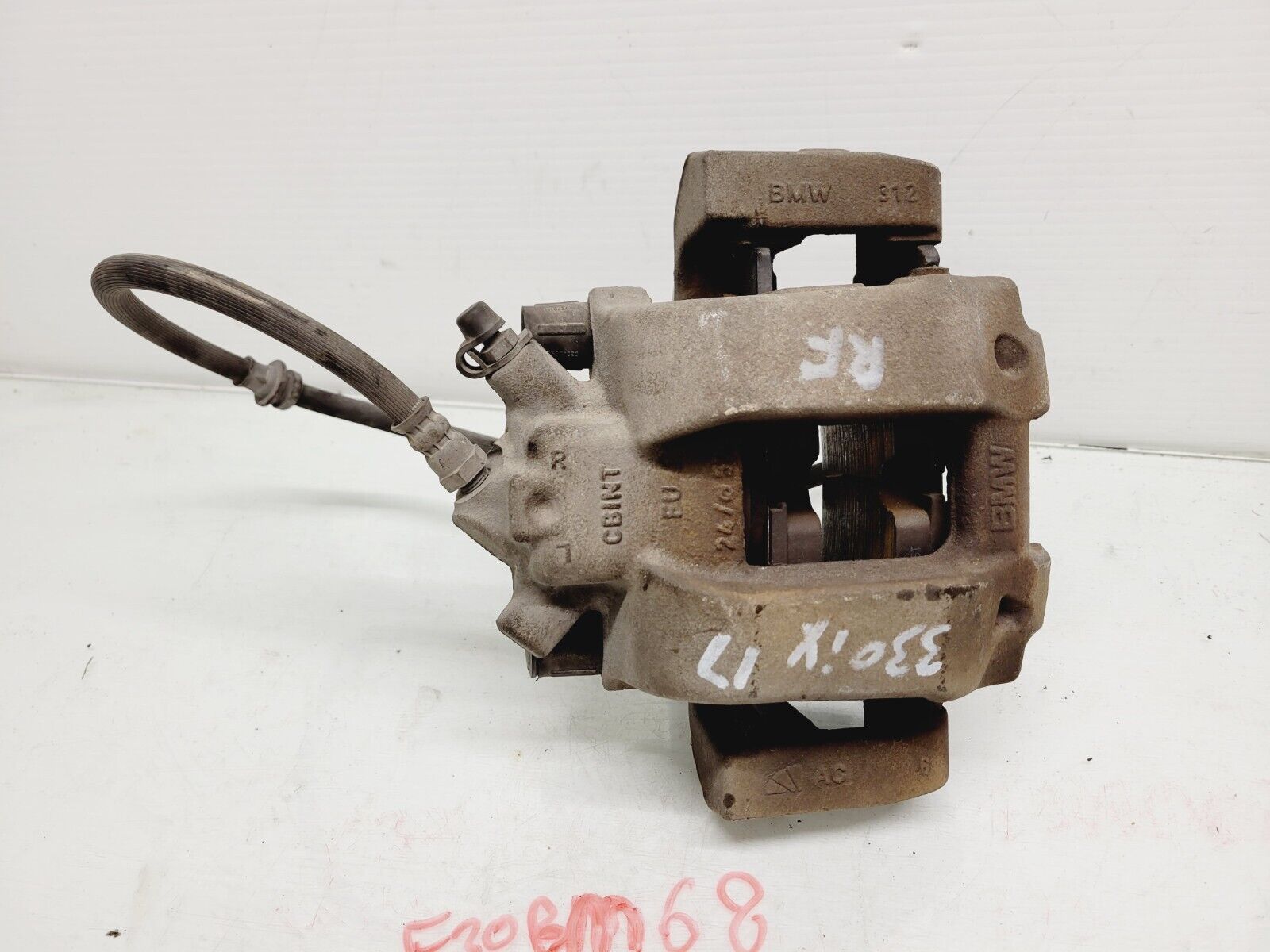 2016-2018 BMW 320I 330I Xdrive Right Front Brake Caliper Oem