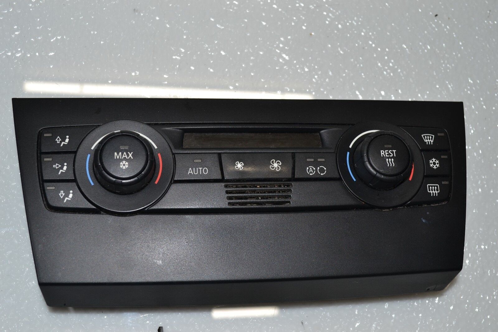 2006 BMW E90 325I 330I Climate Control Temperature Unit 6983944