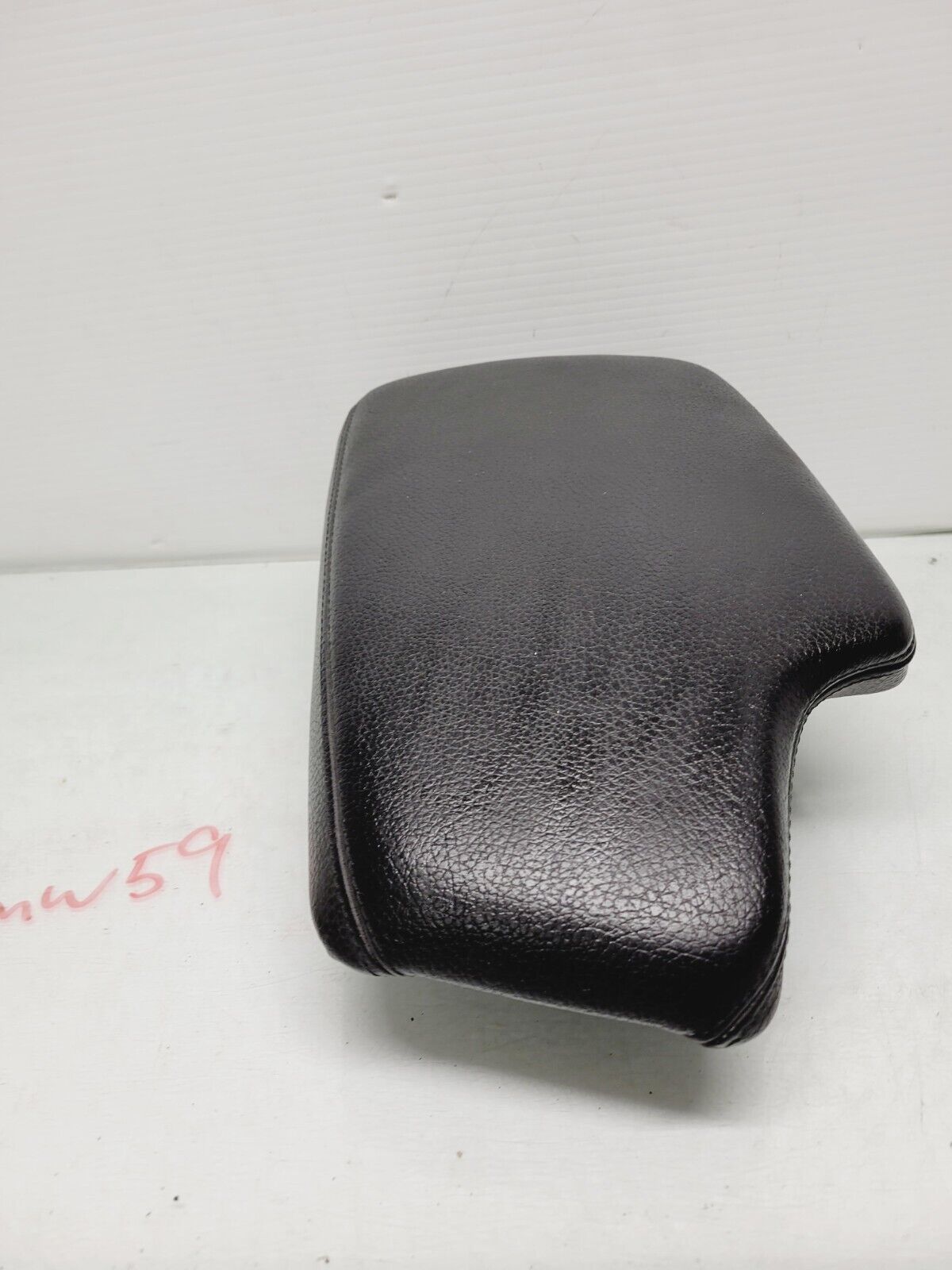 2016-2018 BMW 320I 330I 340I Console Armrest Black