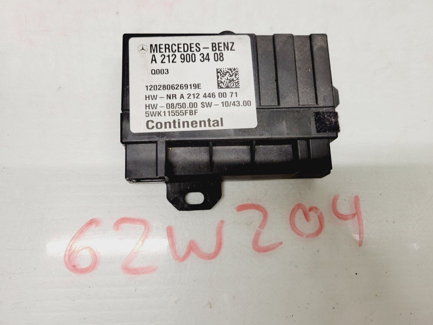 2012-2014 Mercedes C250 C350 C300 Gas Fuel Pump Control Module 2129003408