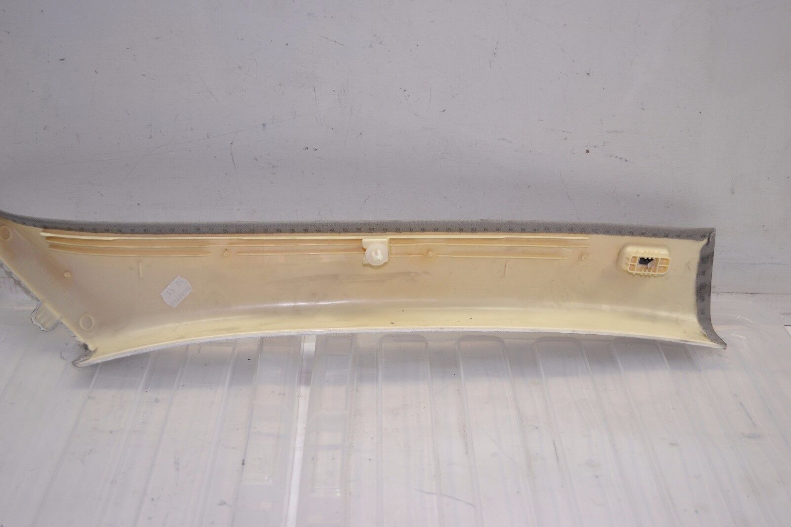 2006-2011 BMW E90 325I 328I 330I 335I Front Left A Pillar Trim Panel 7058331