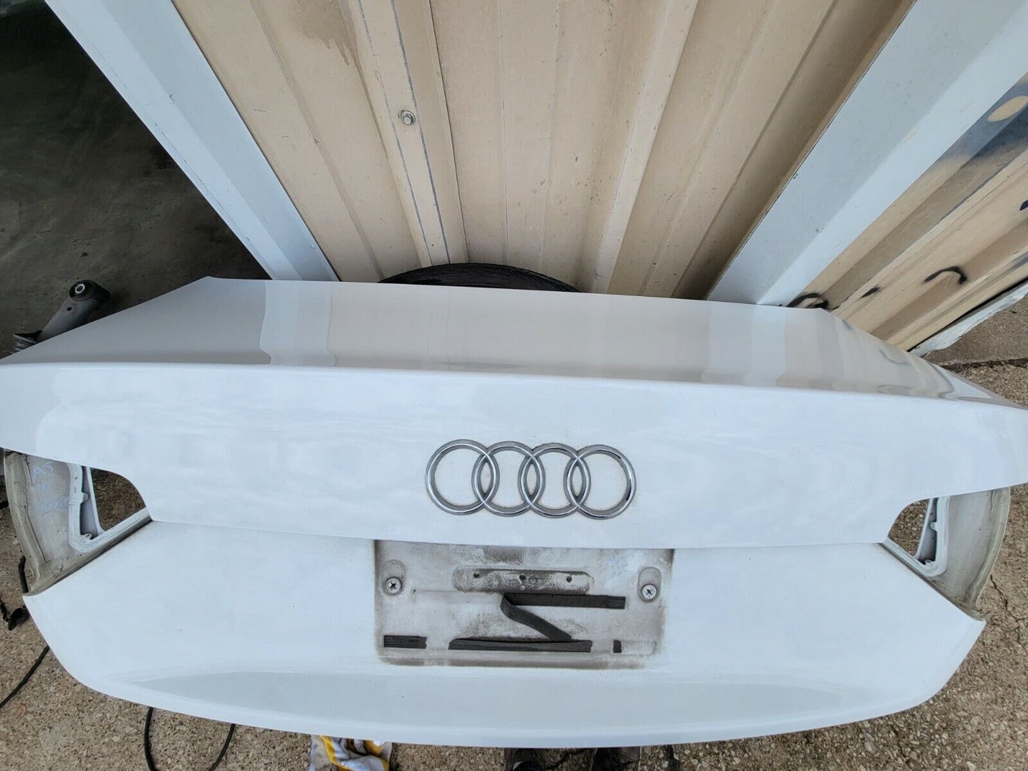 2008-2012 Audi A5 Rear Trunk Lid Oem No Shipping Local Tx