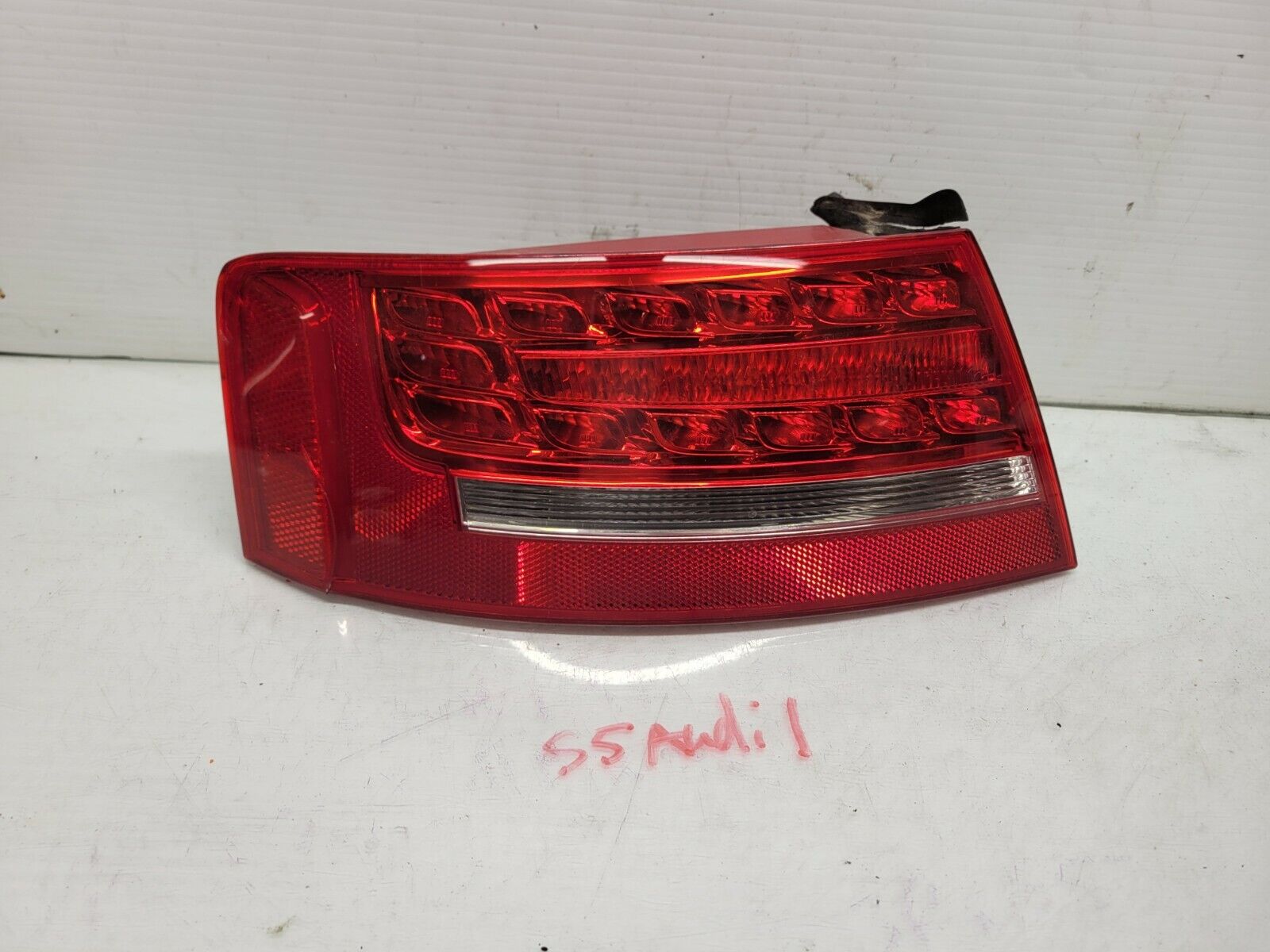 2010-2012 Audi S5 Coupe Left Side Outer Tail Light Oem Led