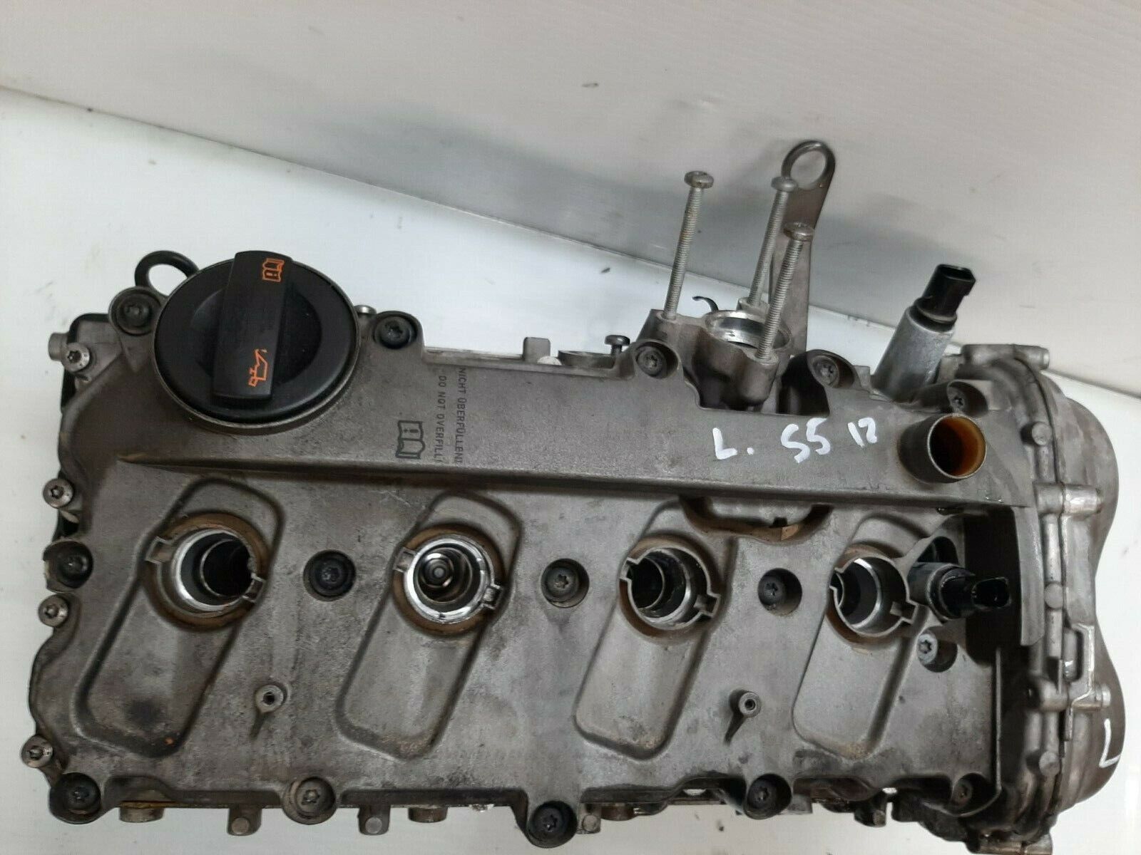 2008-2012 Audi S5 4.2L Engine Motor Left Cylinder Head Oem