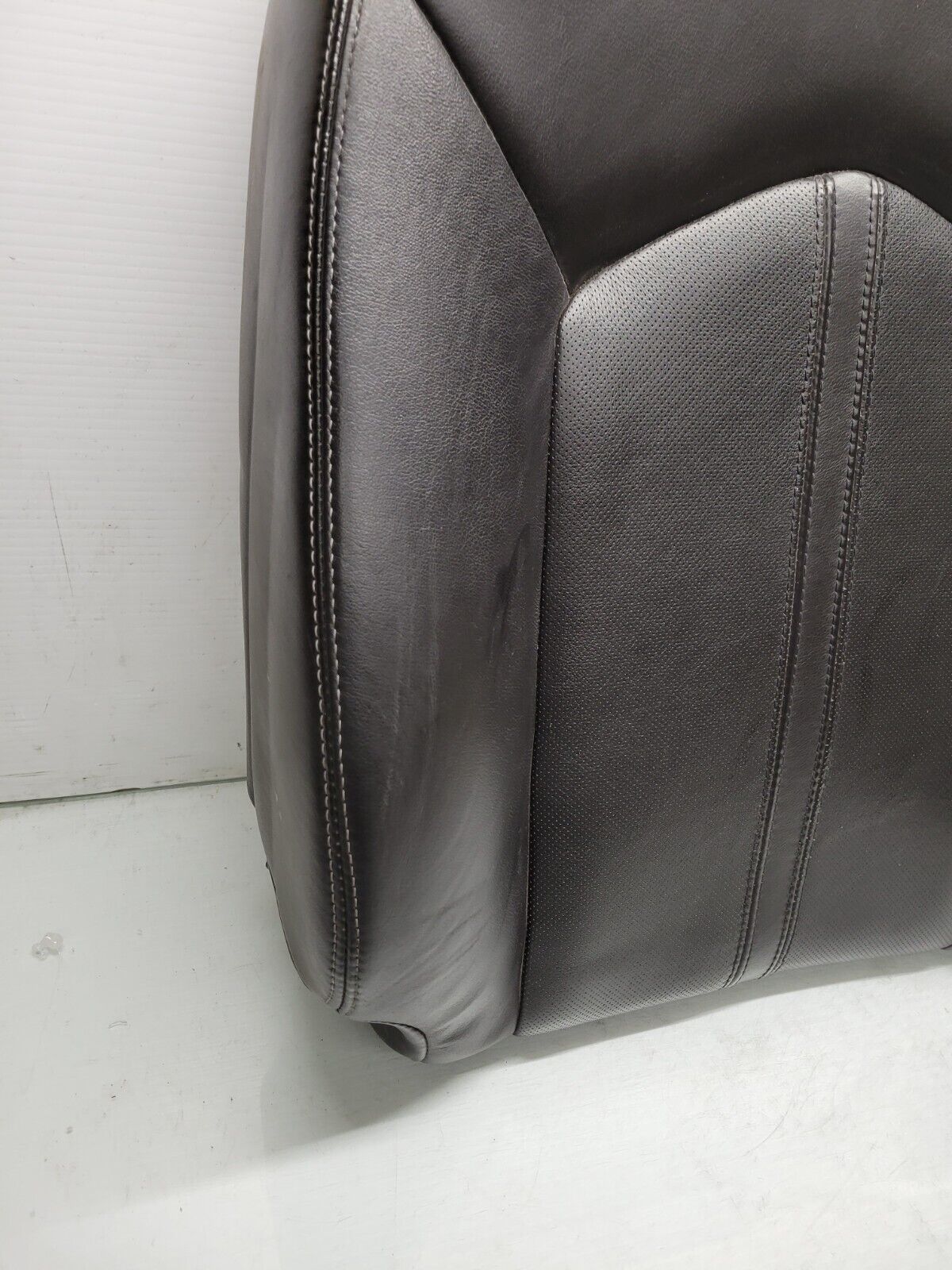 2010-2012 Cadillac Srx Left Driver Upper Seat Cushion Oem