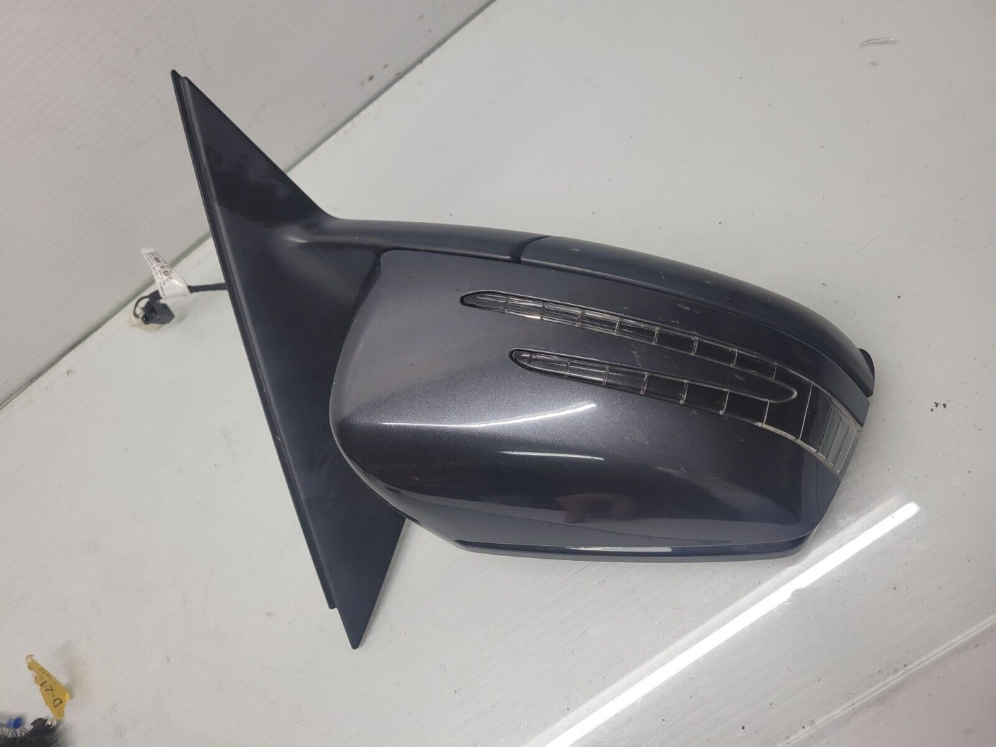 2012-2014 Mercedes C250 Front Right Passenger Side Rear View Mirror Oem