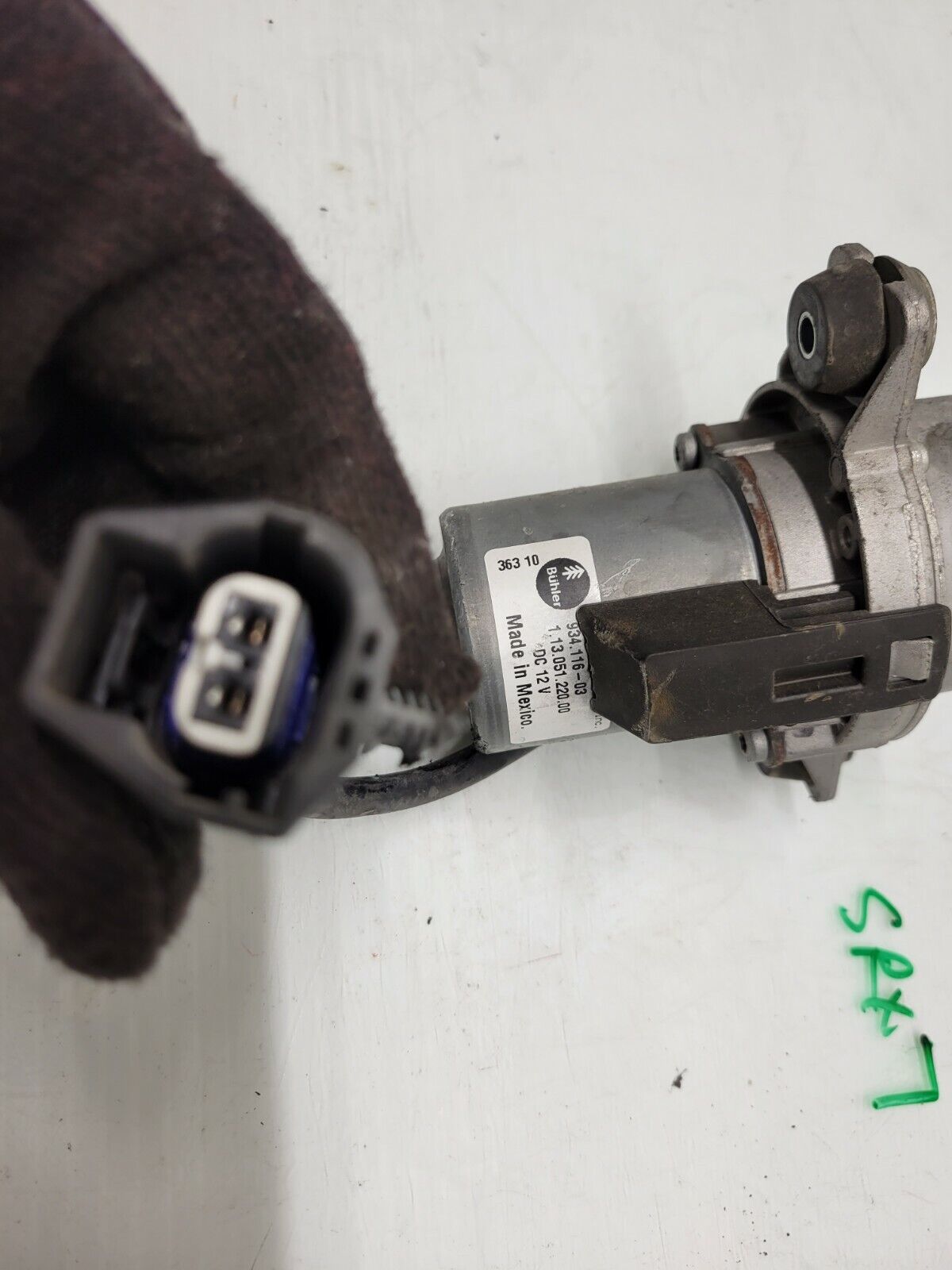 2010-2011 Cadillac Srx 3.0L Vaccuum Pump Oem