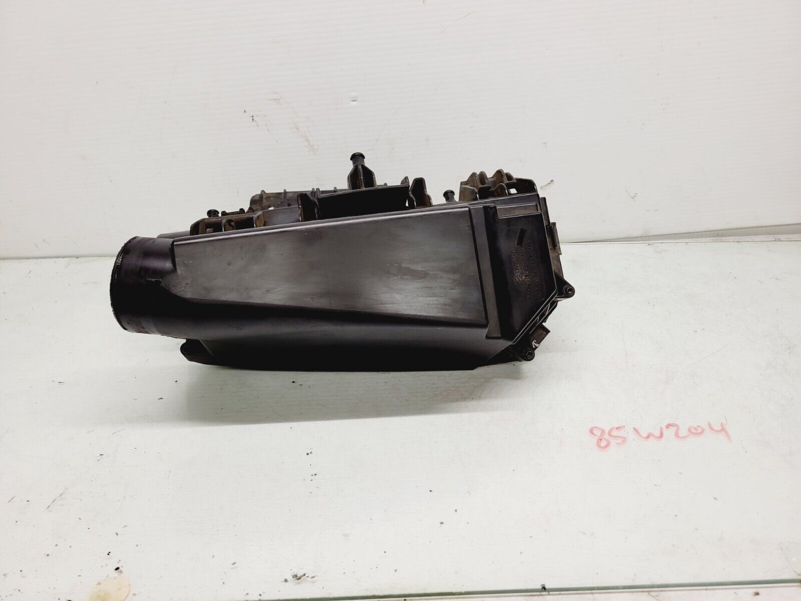 2012-2014 Mercedes C250 1.8L Air Filter Box OEM A2710901601