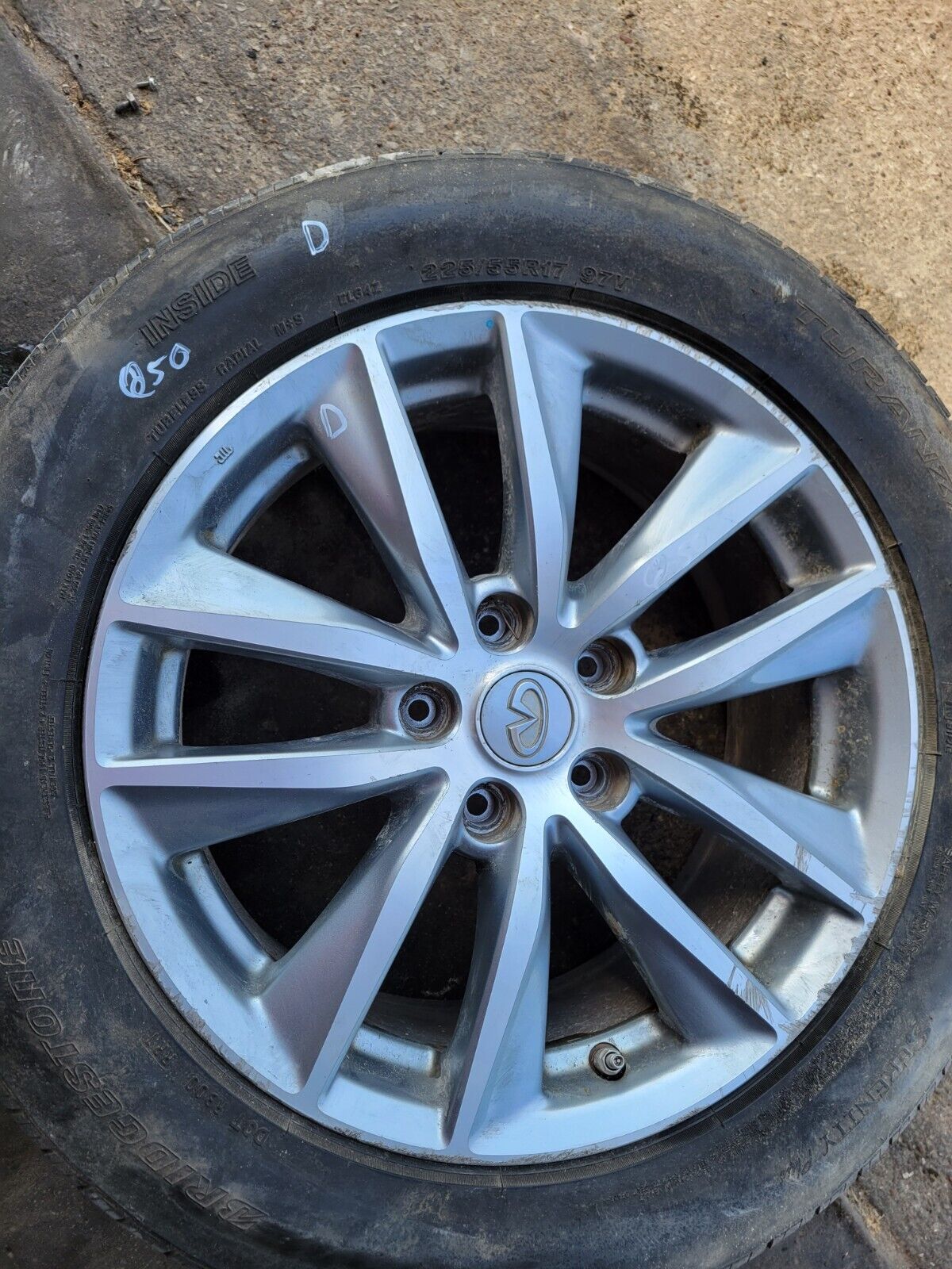 2014-2017 Infiniti Q50 225 55 17" WHEEL RIM OEM