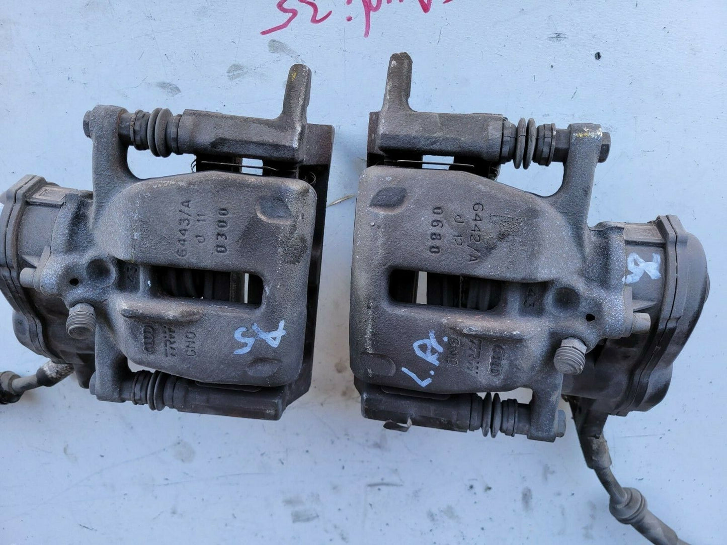 2008-2016 Audi A5 Right & Left Rear Brake Caliper Pair Oem