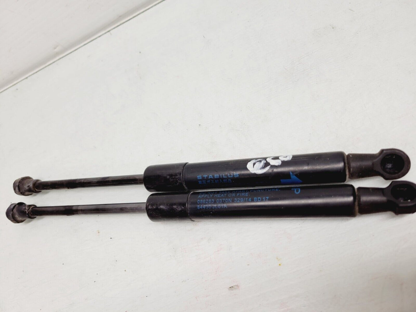 2014-2015 Infiniti Q60 Trunk Lid Lift Support Shock Strut Pair Oem 84430 Jl01A