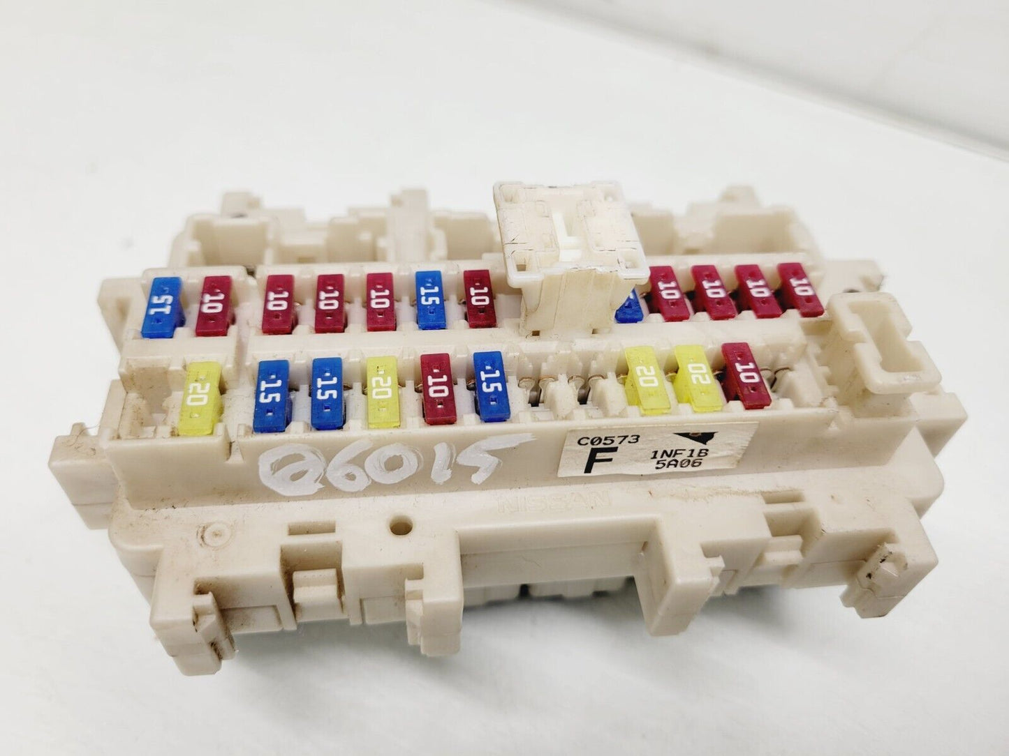 2014-2015 Infiniti Q60 Relay Fuse Junction Box Oem