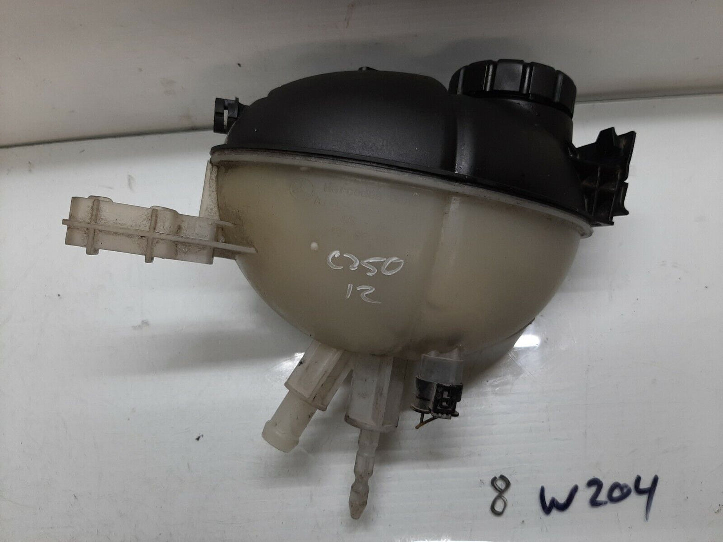 2012-2014 Mercedes C250 C300 C350 Coolant Expansion Overflow Reservoir Tank Oem