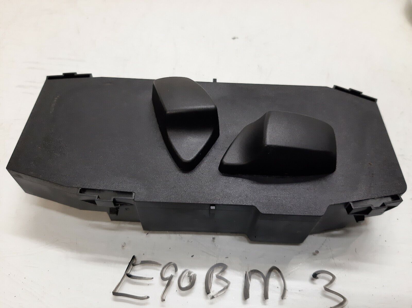 2006-2011 BMW 325I 328I 330I Right Front Seat Adjust Control Switch Oem 6936984