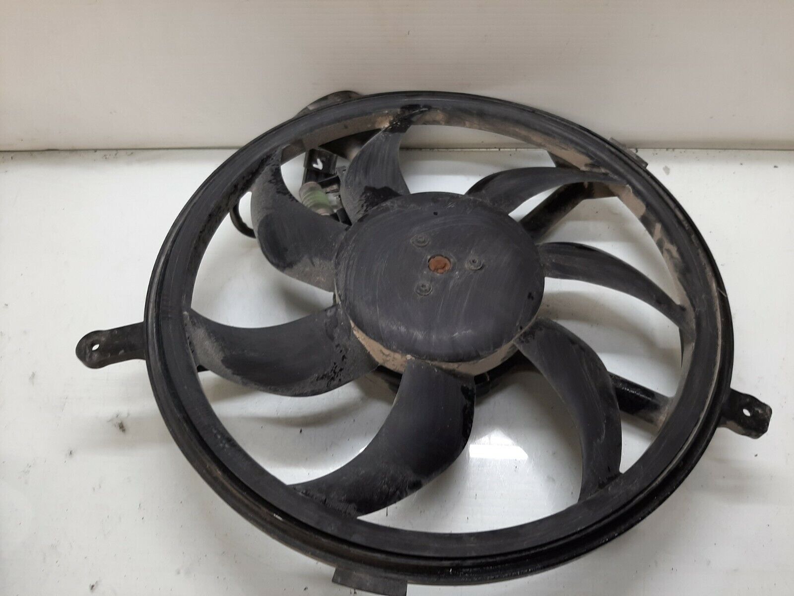 2008-2013 Mini Cooper Clubman S 1.6L Engine Cooling Motor Fan Oem