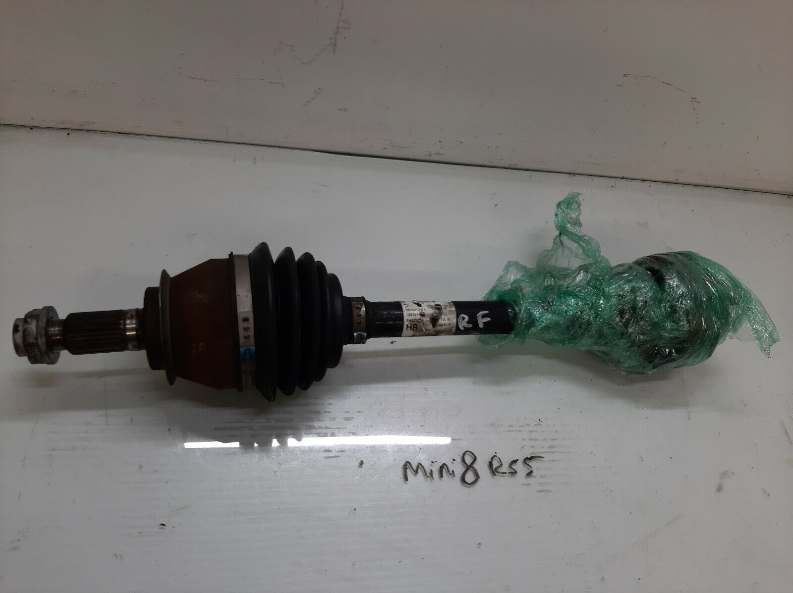 2007-2012 Mini Cooper Right Front Side Axle Shaft Automatic Oem 7609212