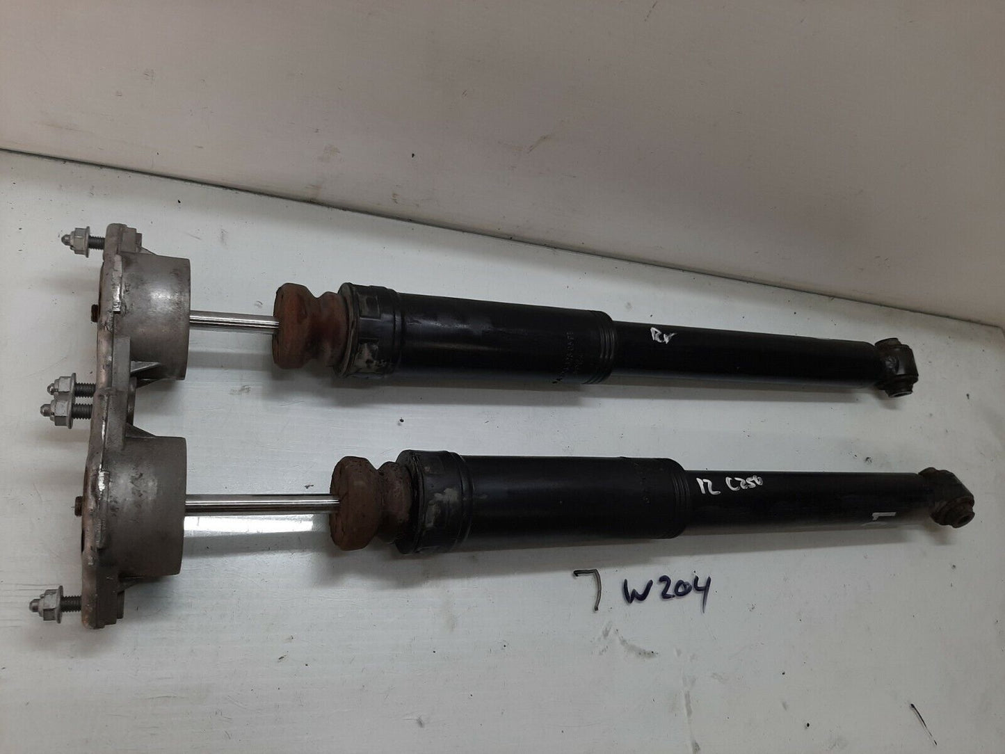 2012-2014 Mercedes C250 C300 C350 Rwd Rear Suspension Shock Struts Oem