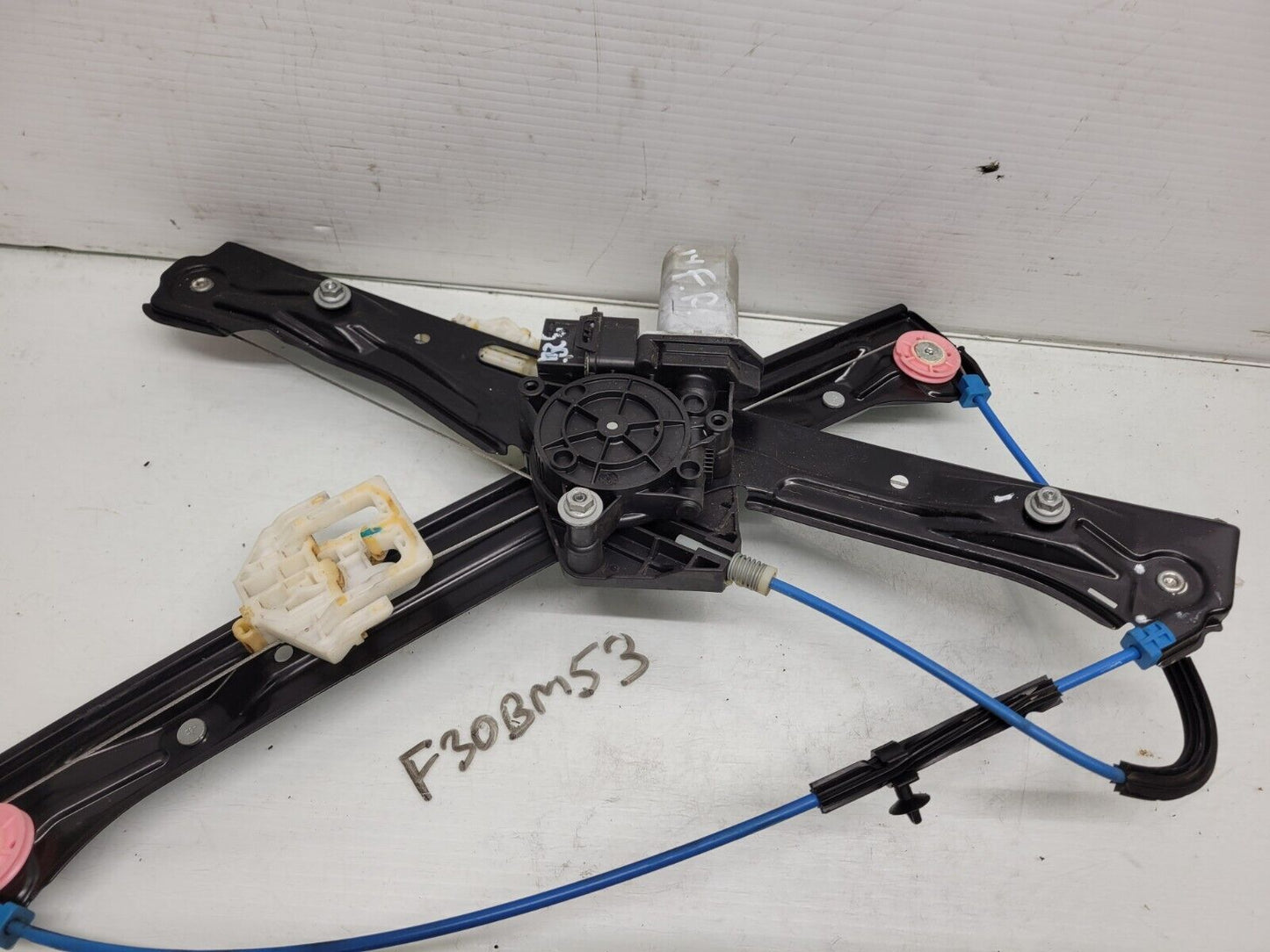 2012-2016 BMW 328I 335I F30 Right Front Door Window Regulator W/ Motor Oem