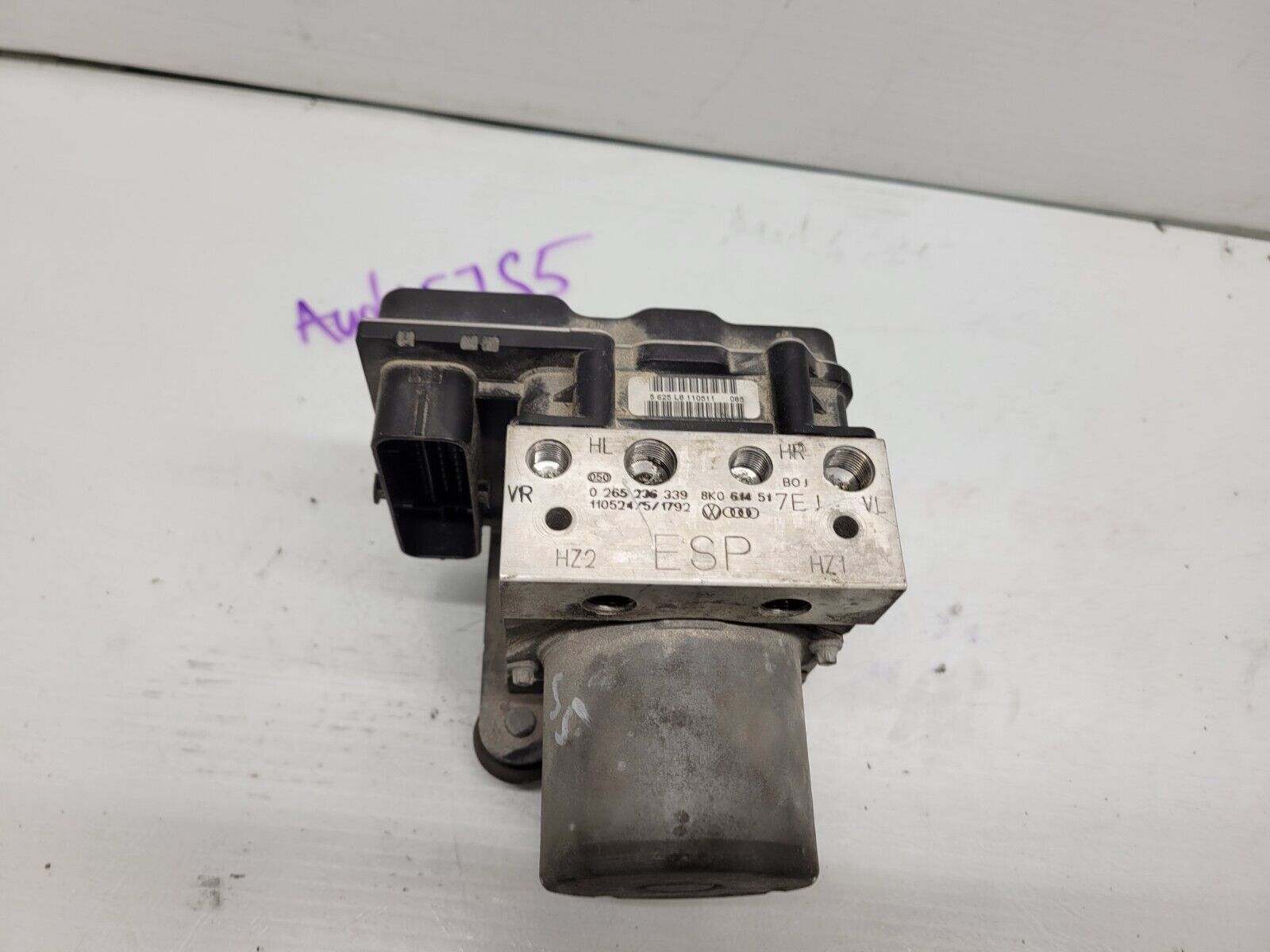 2010-2012 Audi S5 4.2L Abs Control Pump Oem