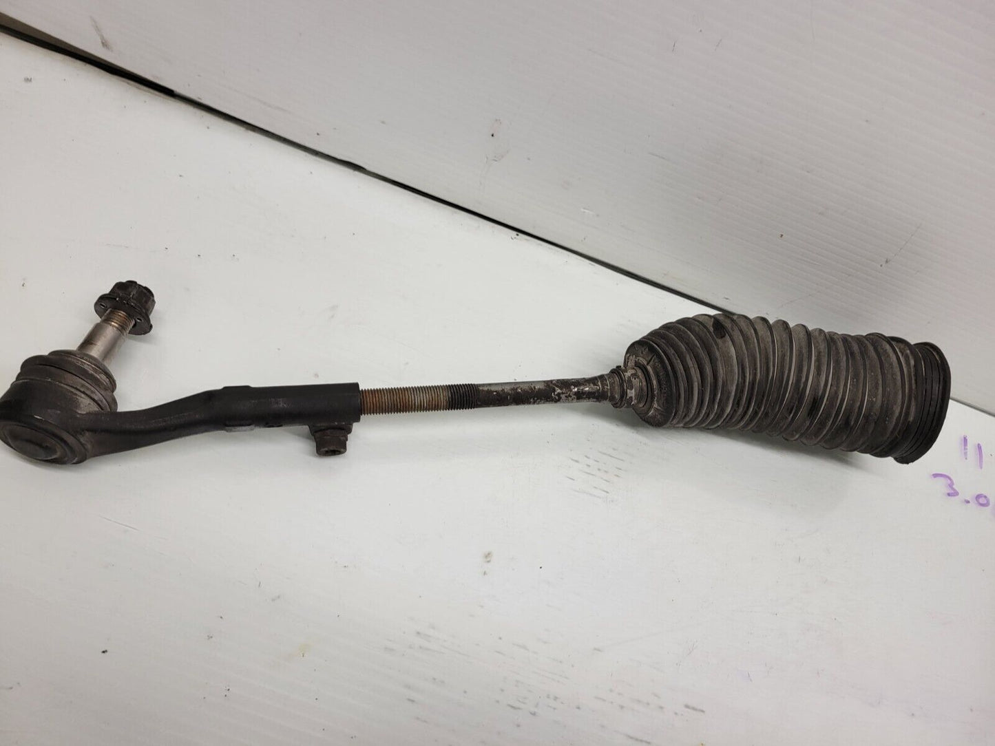 2007-2013 BMW 328I Right Steering Tie Rod W/ Boot Oem