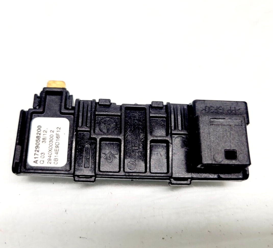 2012-2014 Mercedes C250 C350 Windshield Humidity Sensor