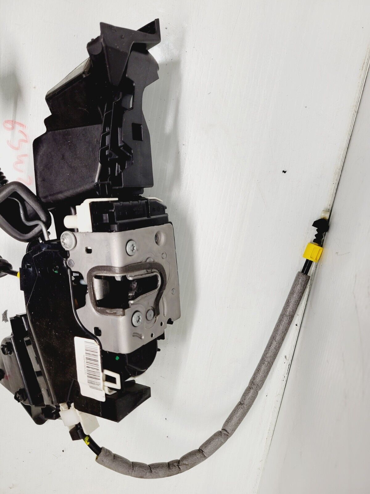 2012-2014 Mercedes C250 C350 Right Front Door Lock Actuator OEM A2048901251