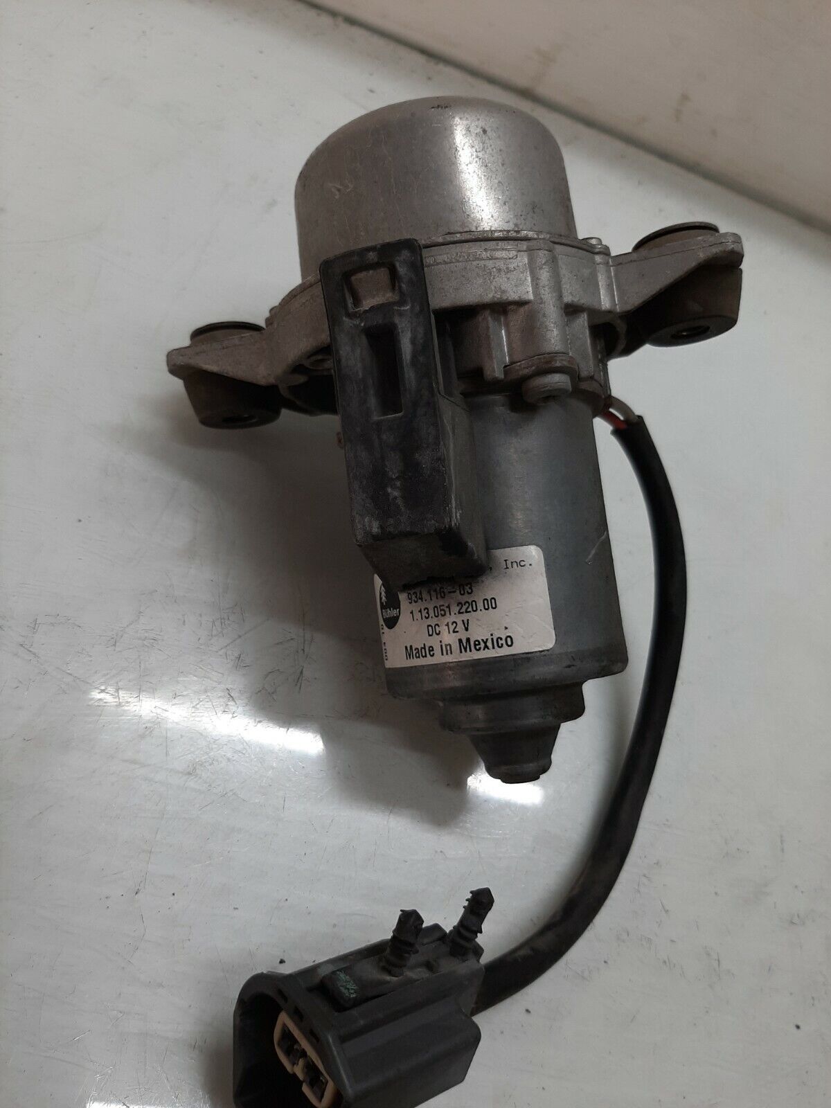 2010-2011 Cadillac Srx Vacuum Pump Oem