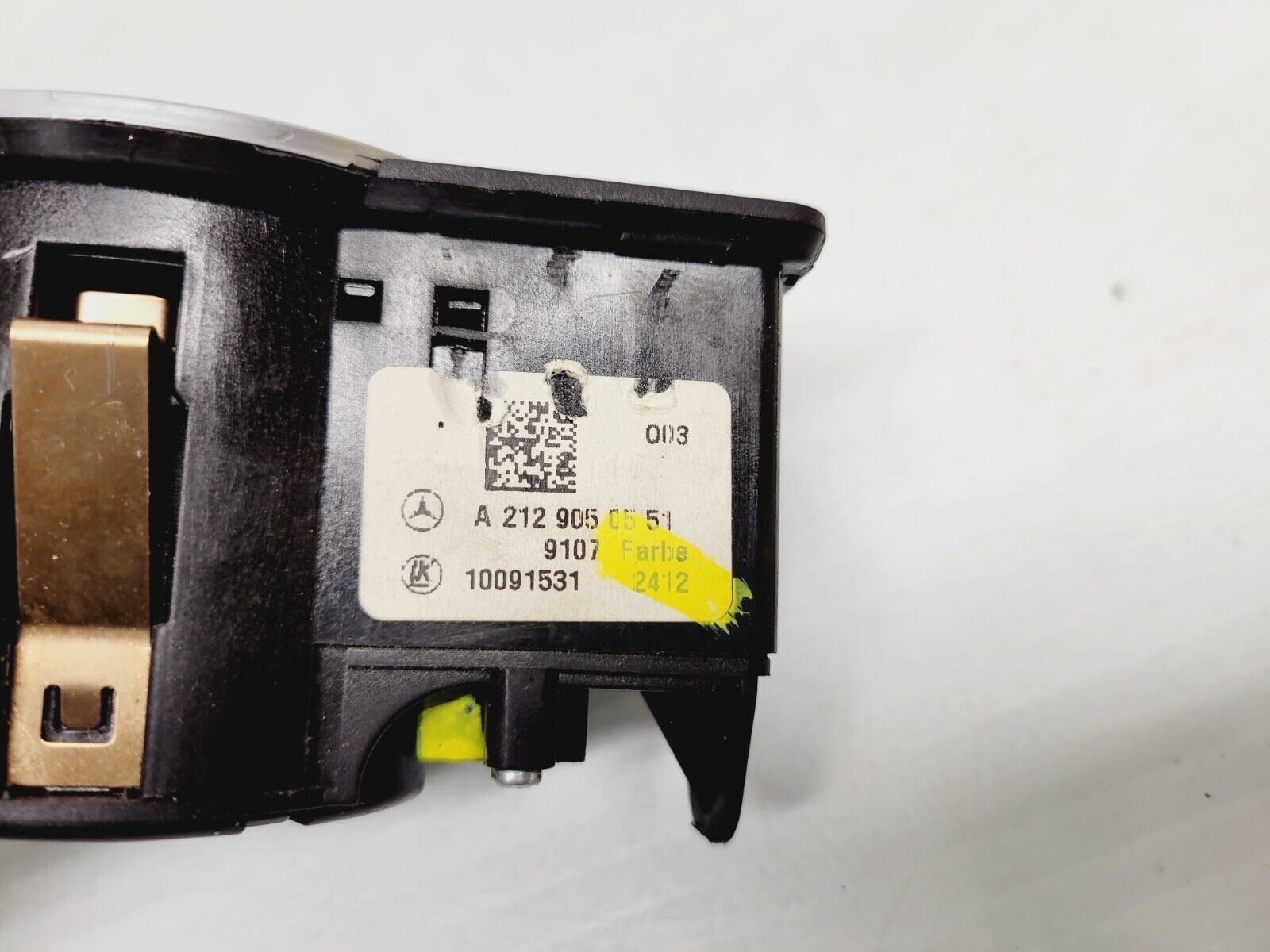 2012-2014 Mercedes C250 C350 Headlight Fog Light Control Switch OEM A2129050551